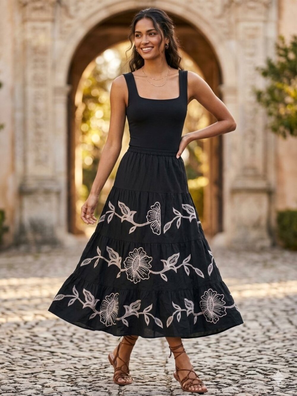 Tunique Boho Black Tiered Maxi Skirt Floral Embroidery Prairie Peasant